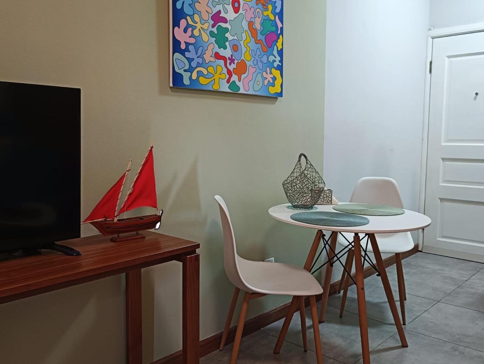 Newly Renovated Studio Apartment With Rooftop Pool, Few Steps To The Beach Flic-en-Flacq Dış mekan fotoğraf