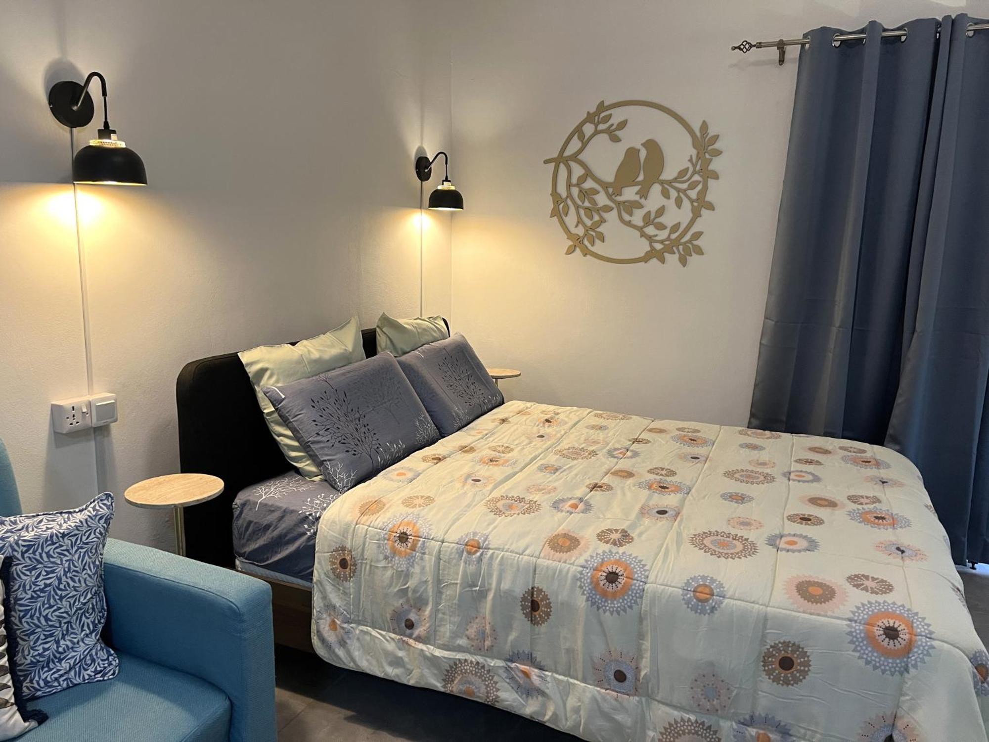 Newly Renovated Studio Apartment With Rooftop Pool, Few Steps To The Beach Flic-en-Flacq Dış mekan fotoğraf