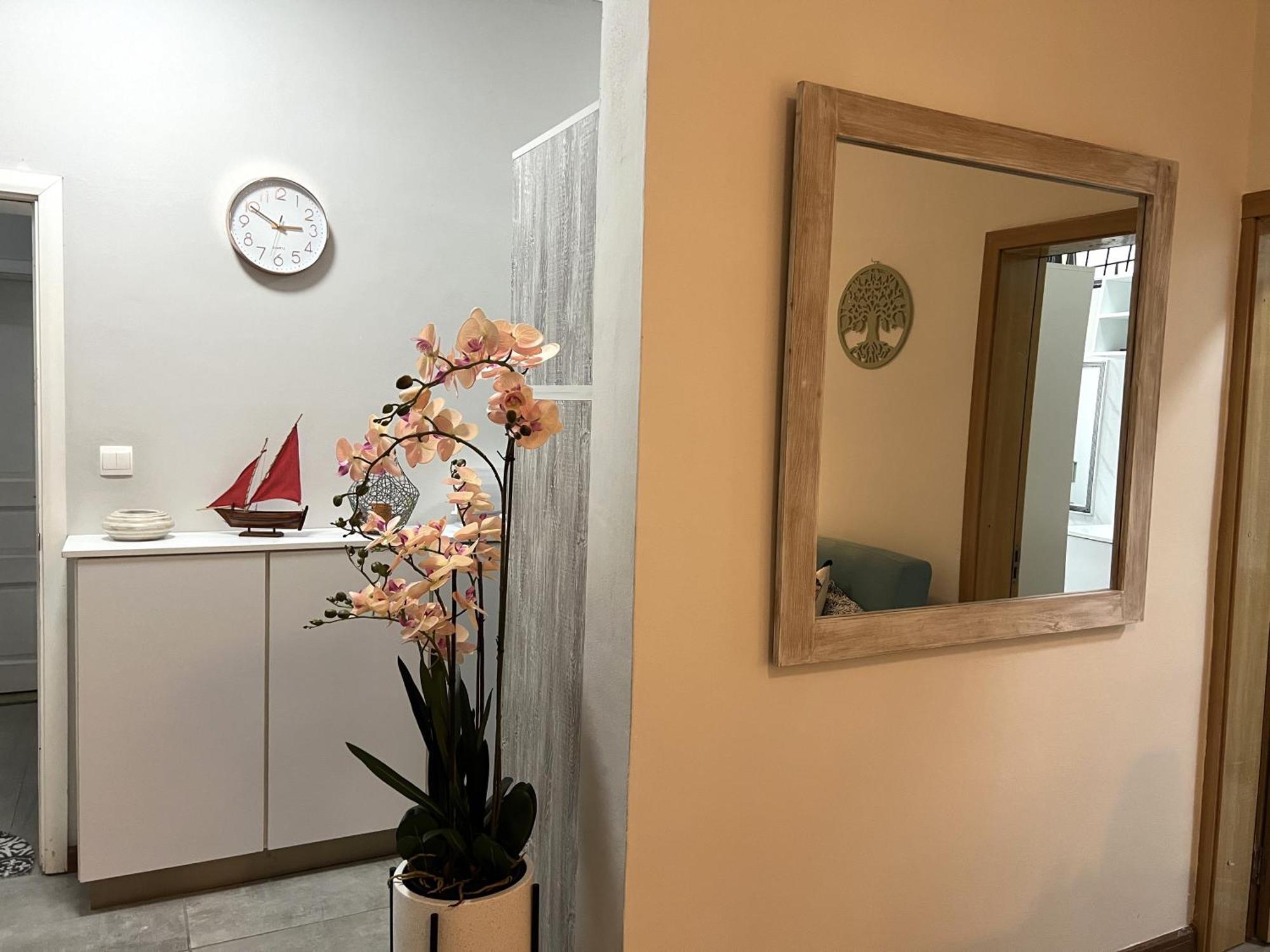 Newly Renovated Studio Apartment With Rooftop Pool, Few Steps To The Beach Flic-en-Flacq Dış mekan fotoğraf